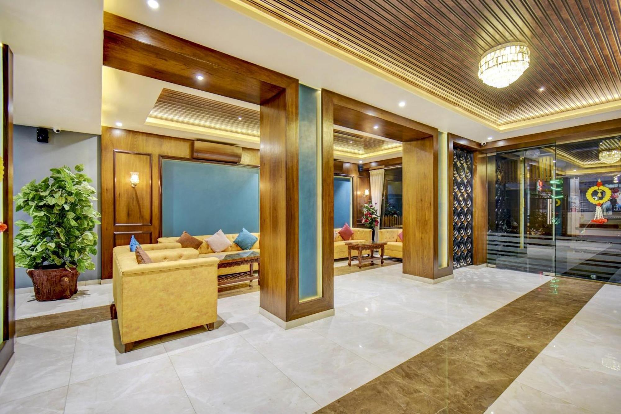Townhouse Oak Hotel Chaitanya Executive Near Fun Time Multiplex Pune Eksteriør bilde